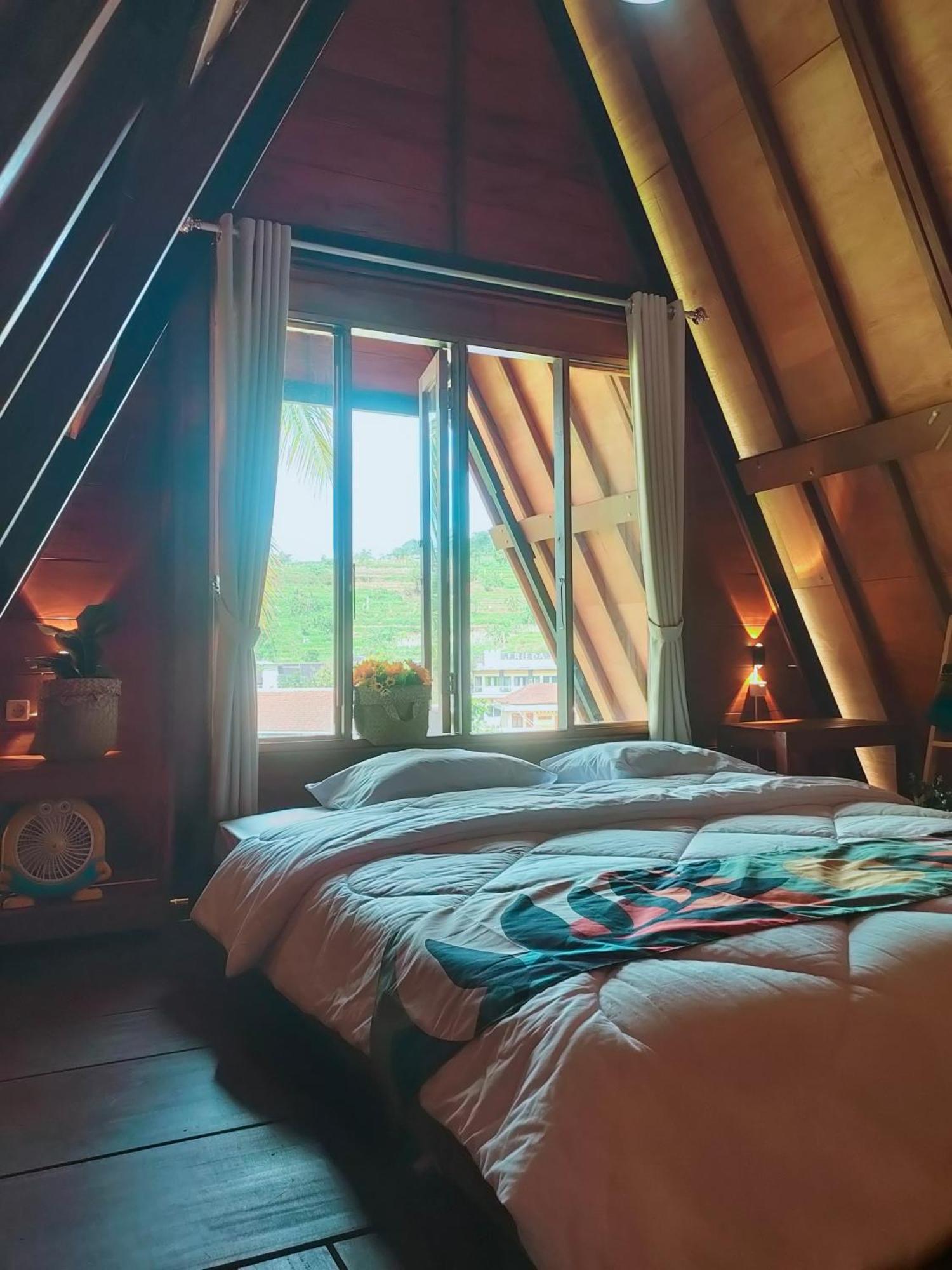 Alaya Villa Bandungan Buitenkant foto